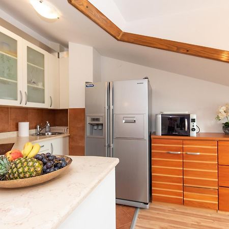 Apartments Andrijana Спліт Екстер'єр фото