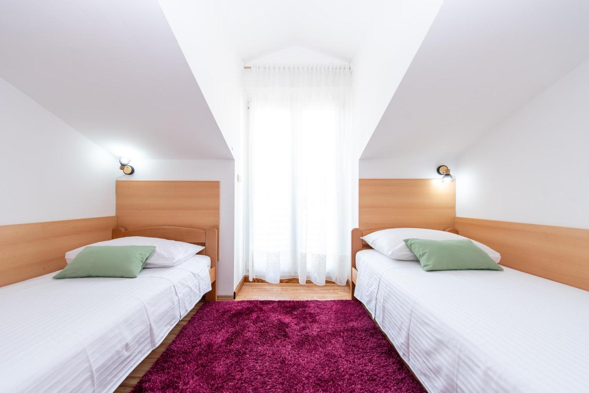 Apartments Andrijana Спліт Екстер'єр фото